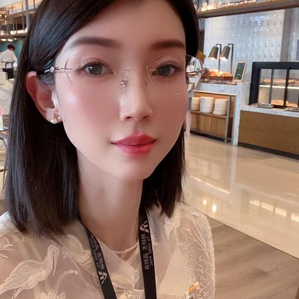 唐山宅美管家杨玲