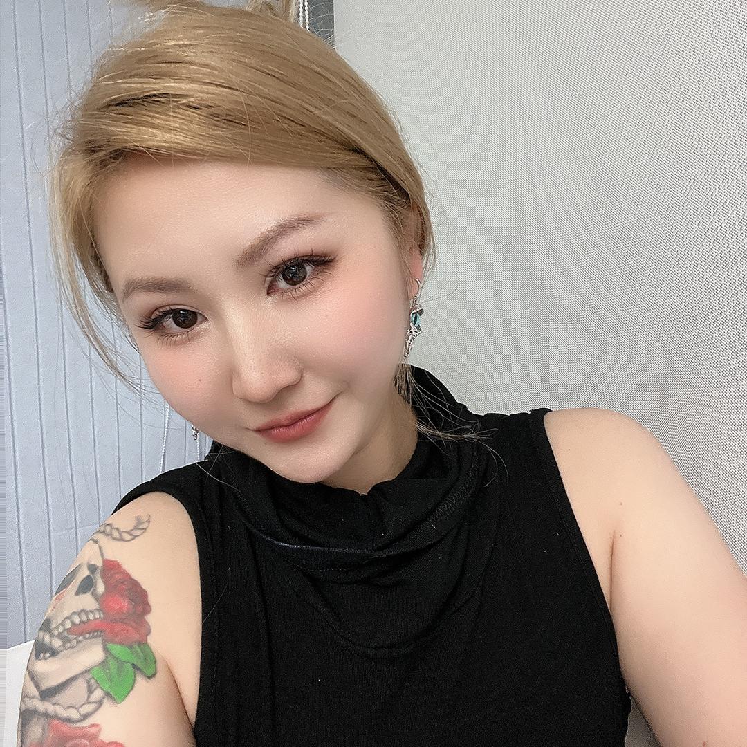 上海彩妆届Selina