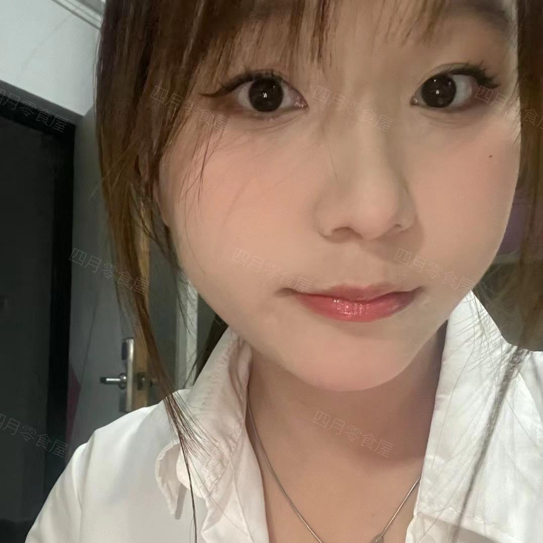 四月の食