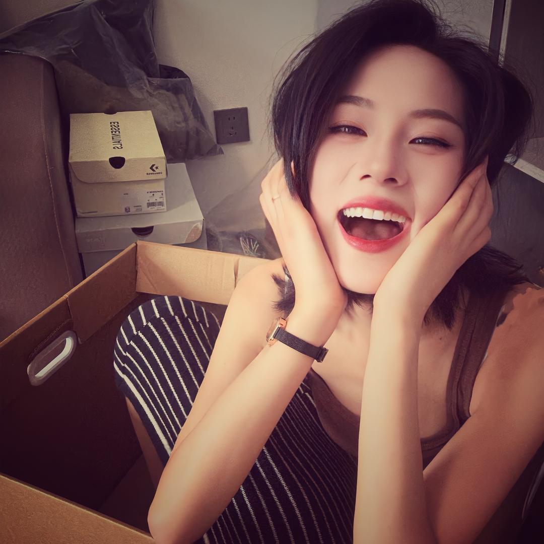 陳 .