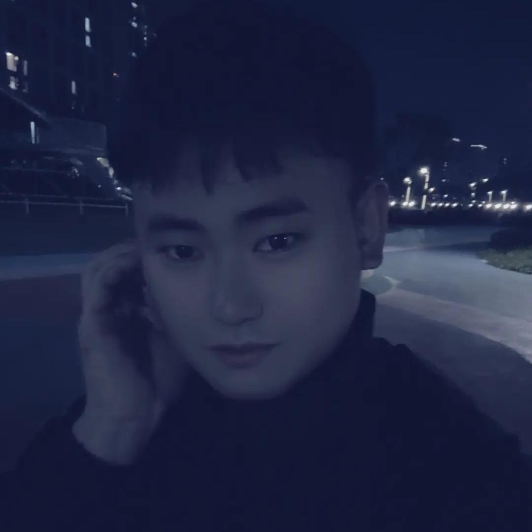 曲中人