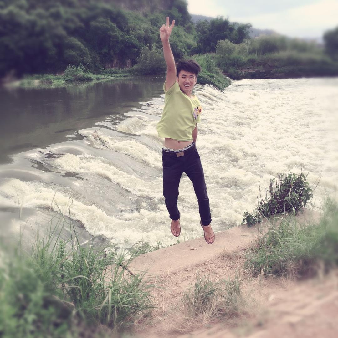 刘泓毅（钓鱼）