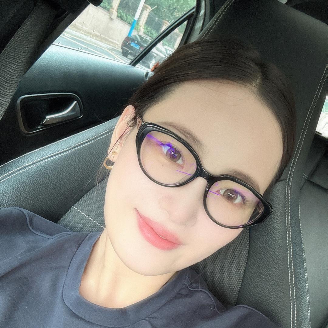 是倪楠