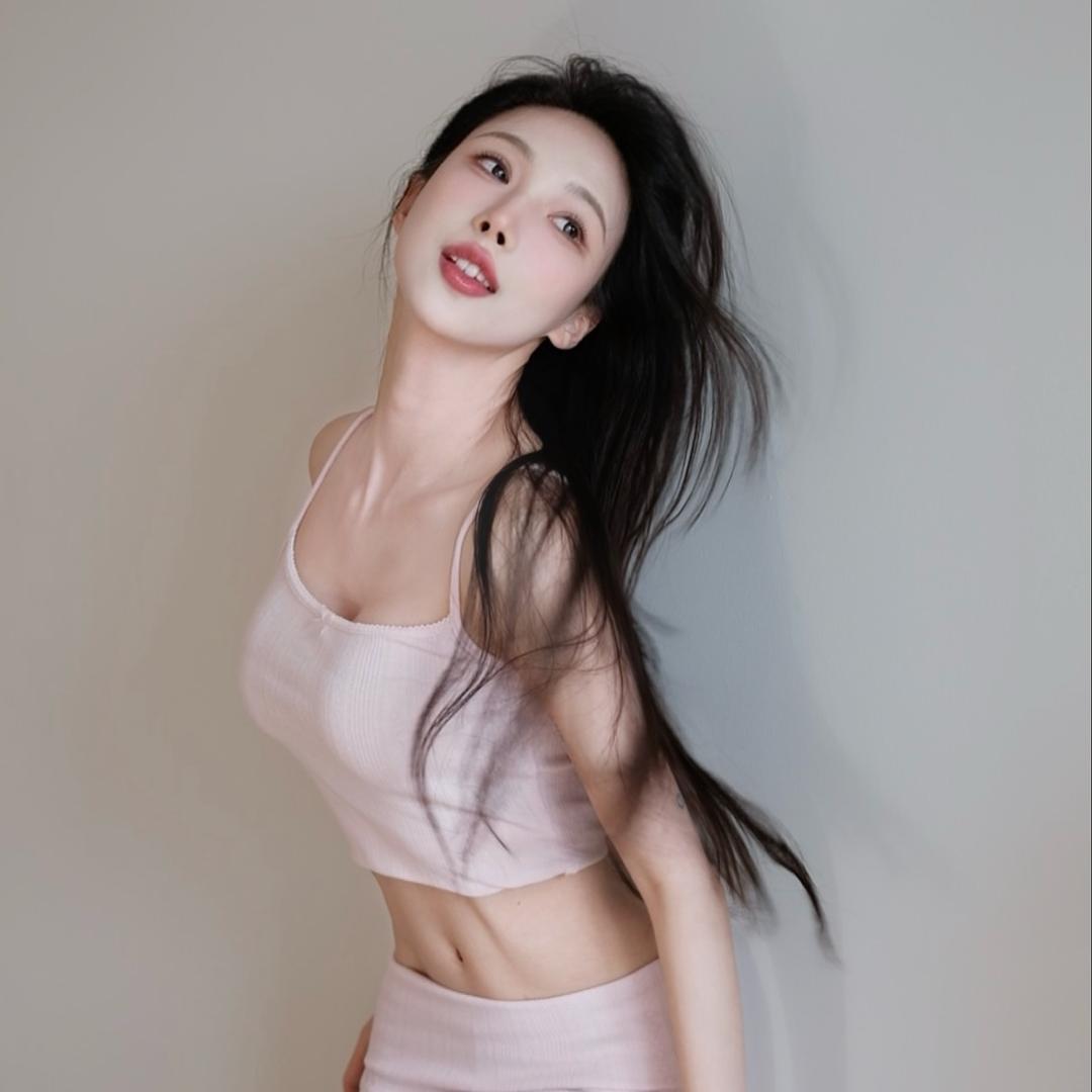 Tina小姐姐