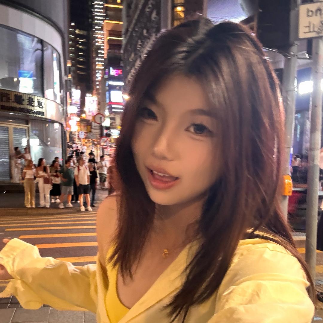 Cici不嘻嘻