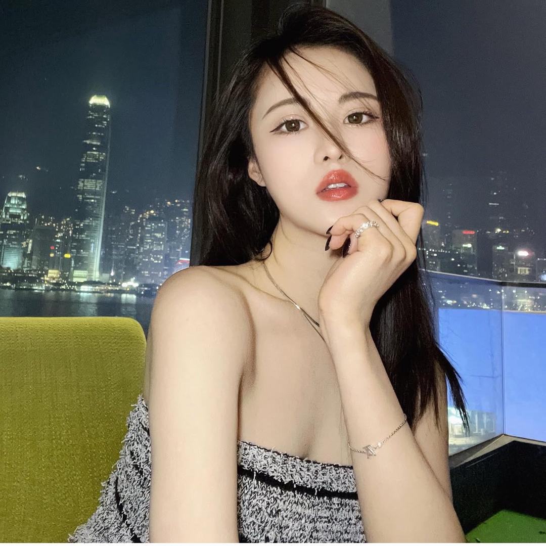 魏若丝ROSY🇭🇰