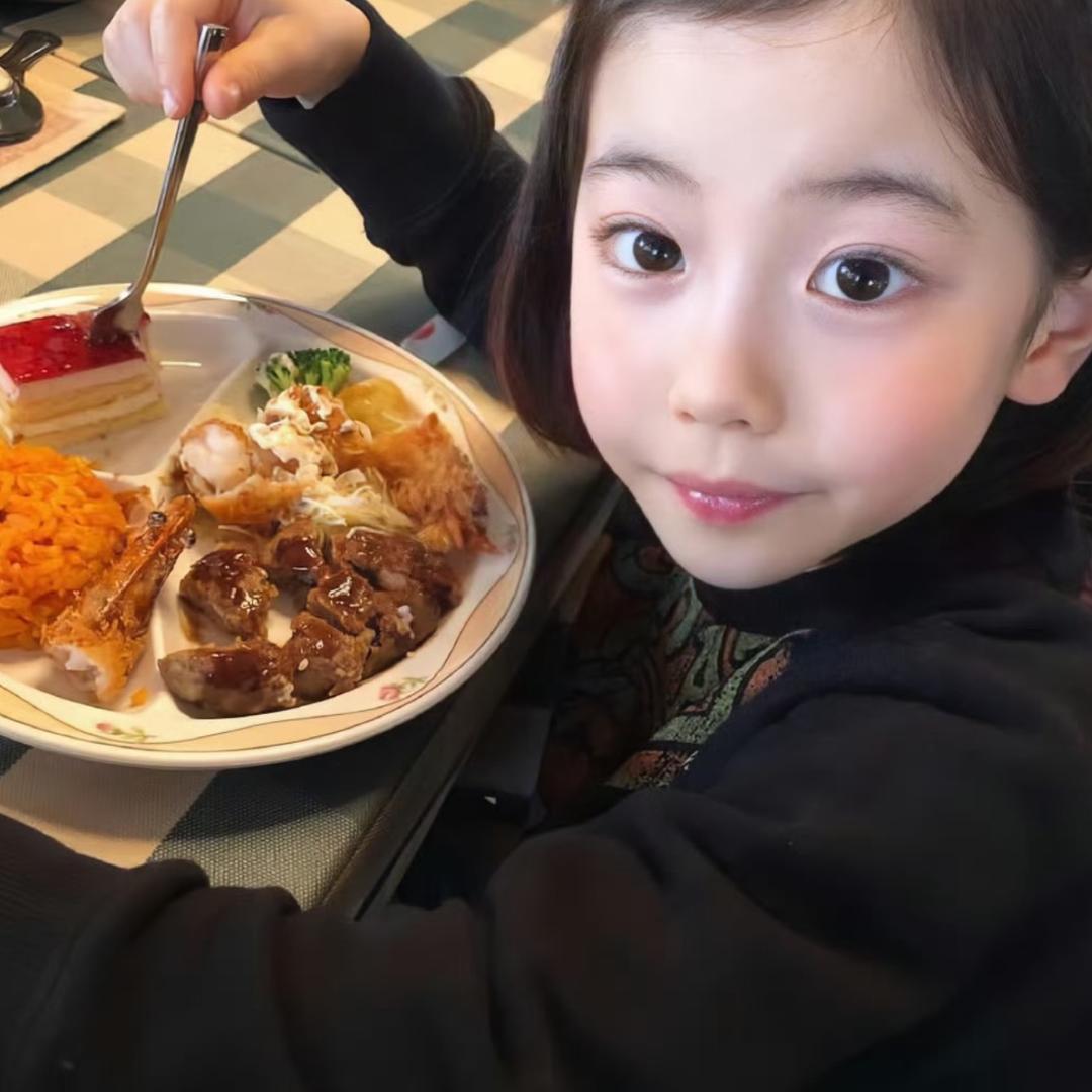 奶思兔米鱿𖠚ᐝ