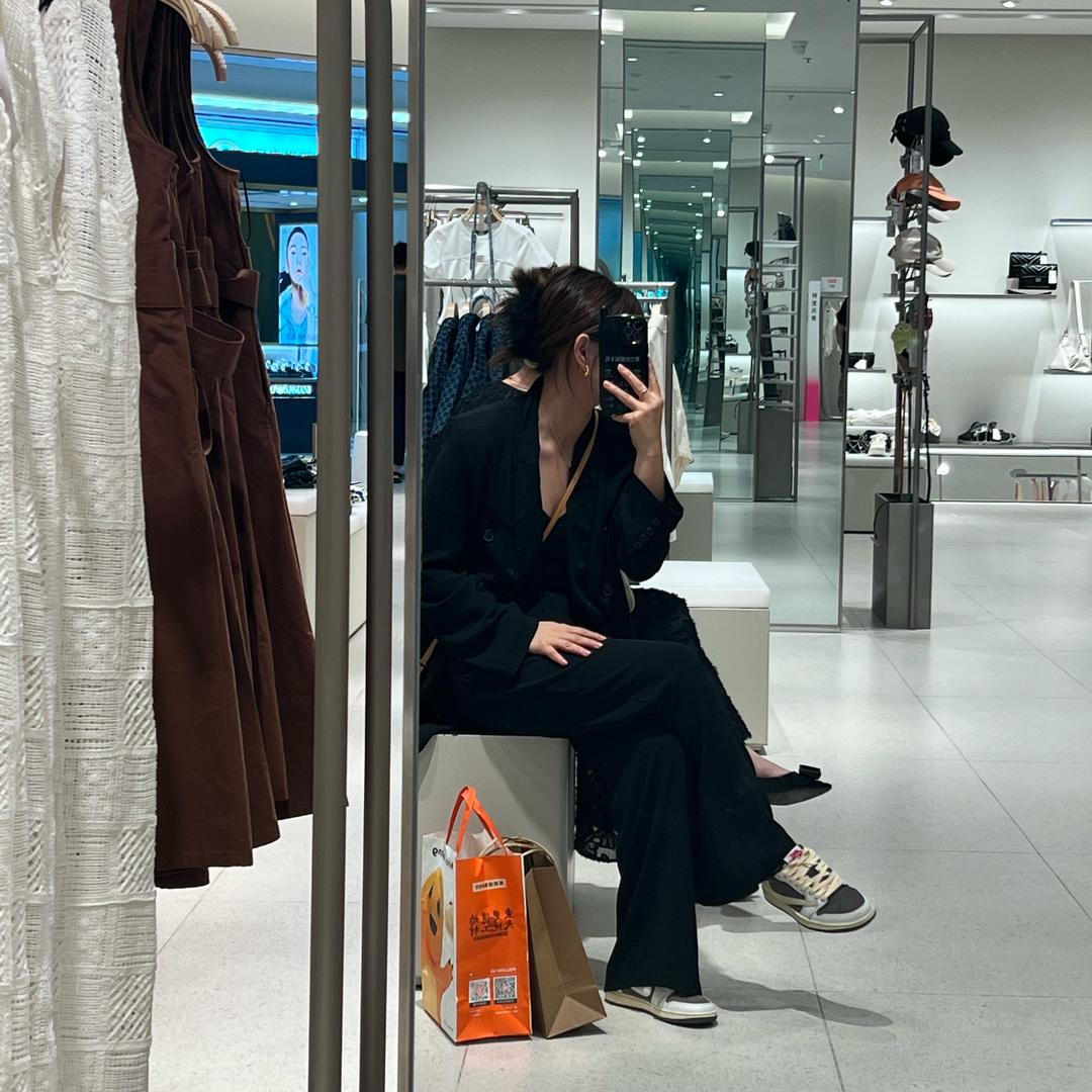 是杏杏啊呀