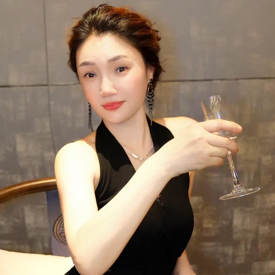 茅台少奶奶
