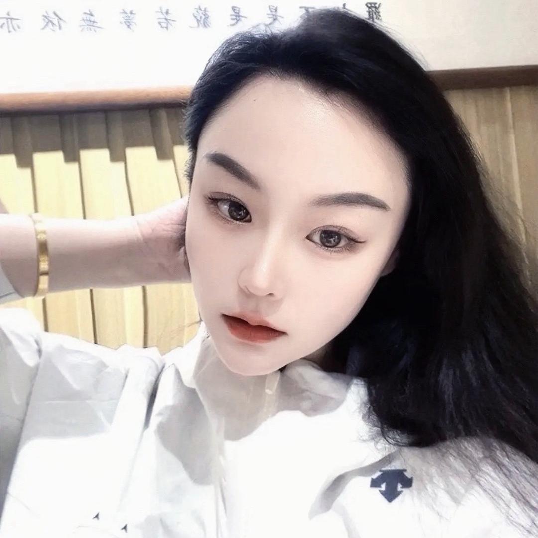 叶 嘉