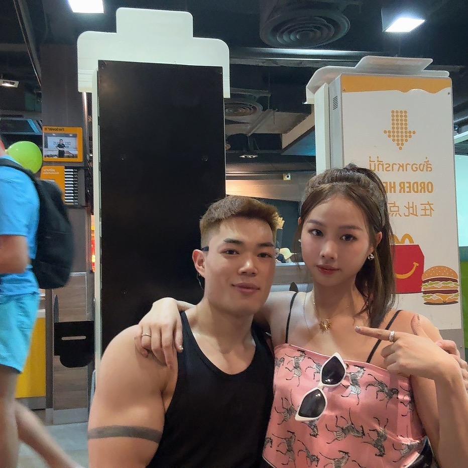 瑶瑶和旺旺