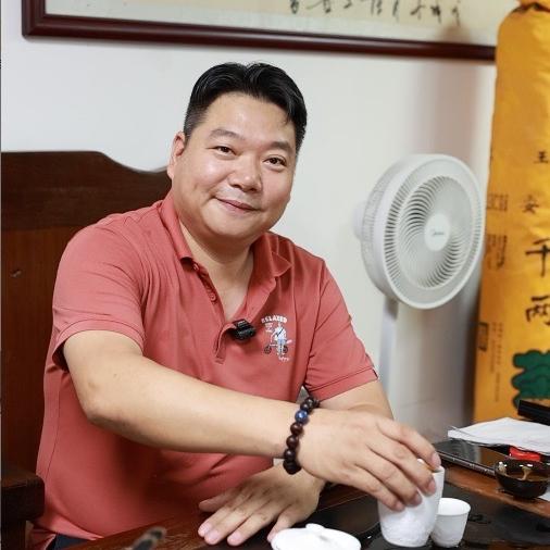 华卫玻璃加工工厂
