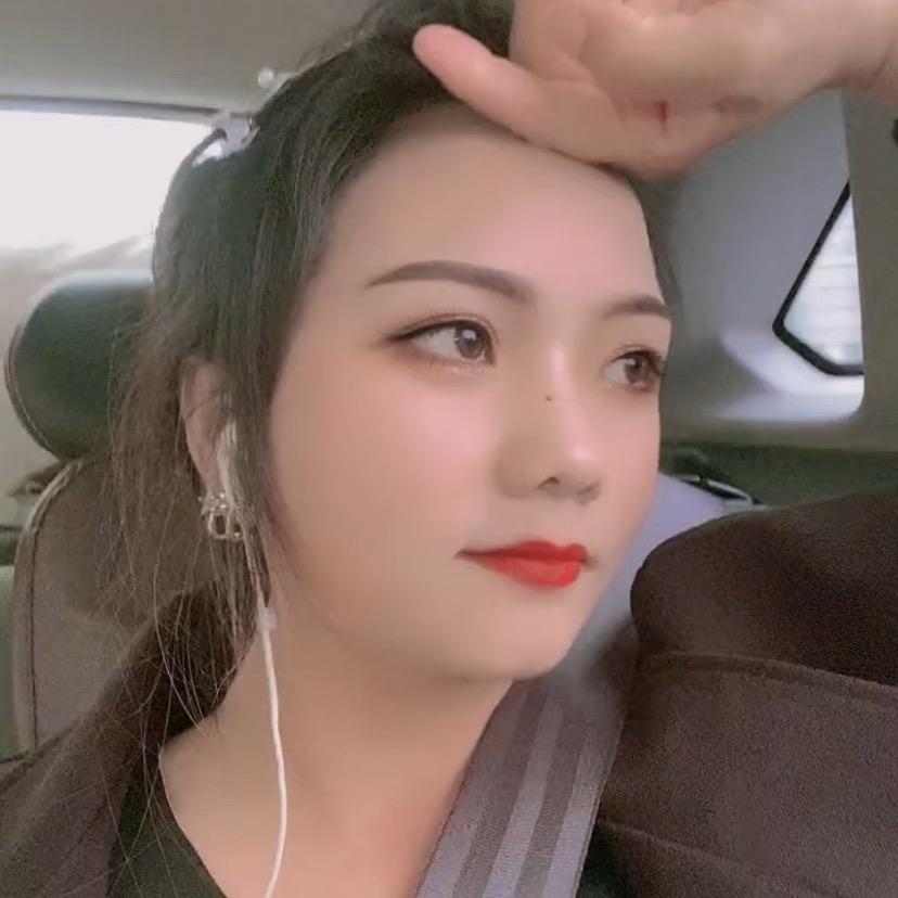彩彩