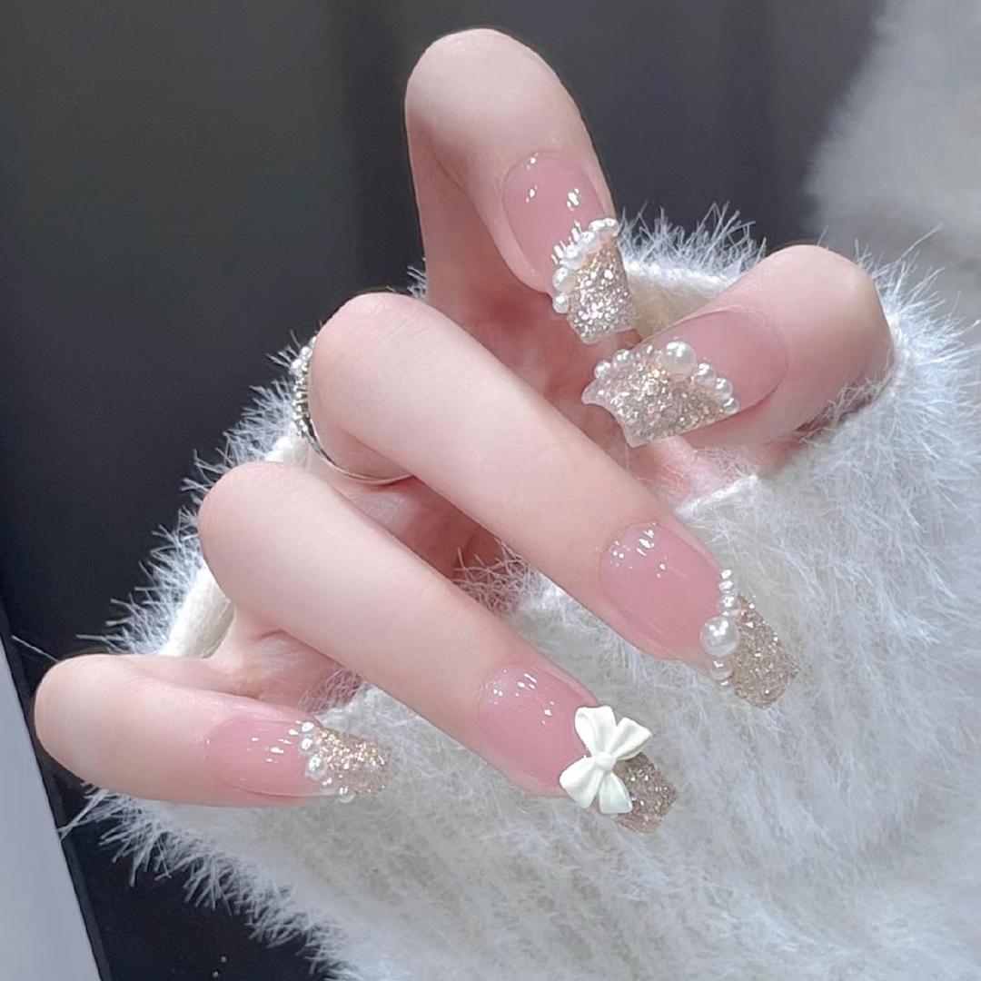 佳丽化妆美睫美甲工作室