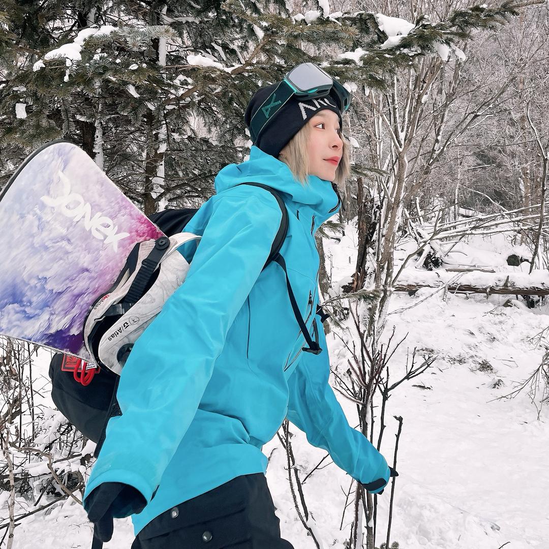 鱼子·溪上化妆摄影工作室