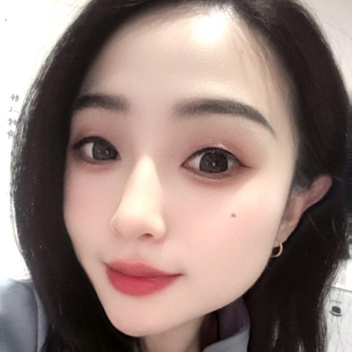 龙凤珠宝小姐姐