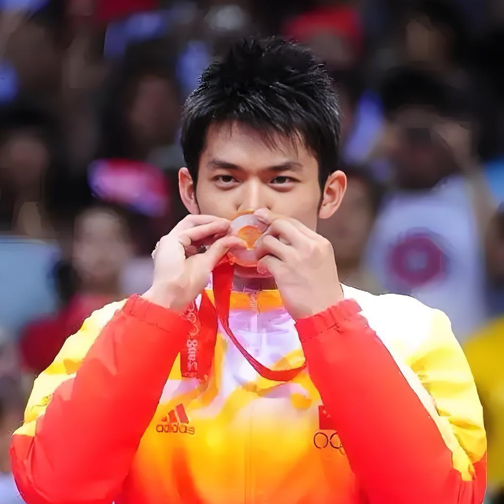 侃侃羽球🏸