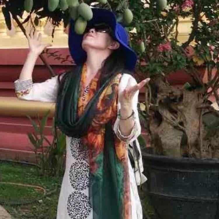 爱唱歌的地主婆