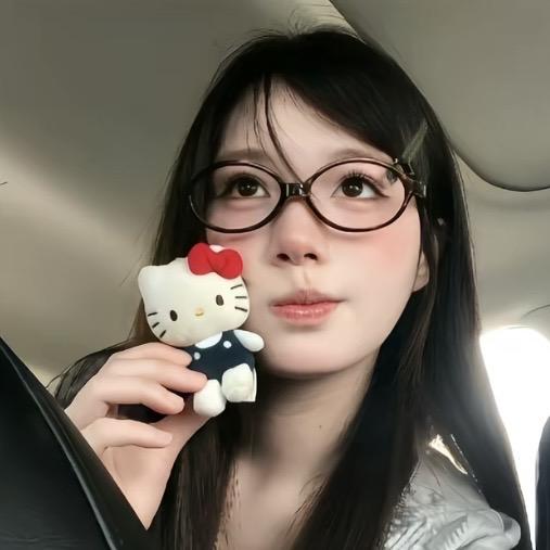 小妍.