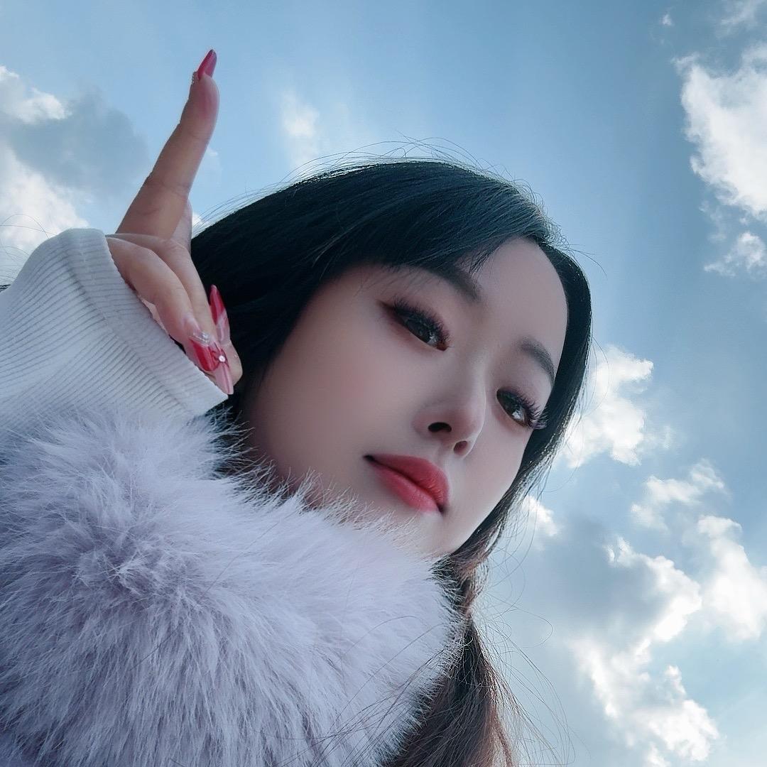 花儿蝴蝶🦋郭恬宇.