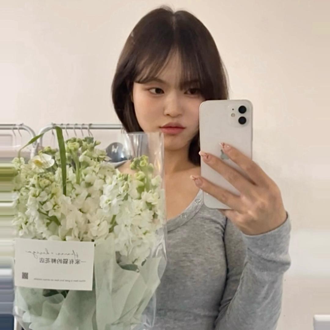 Hughug韩国东大门女装