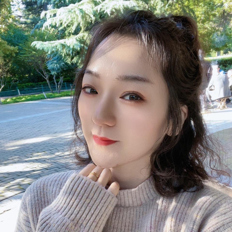 英子