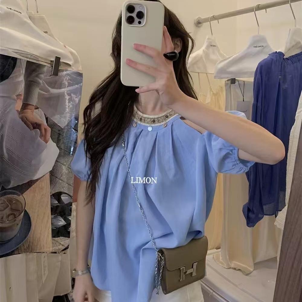 车车服装名品店
