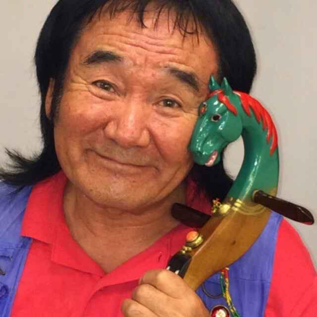 齐宝力高大师