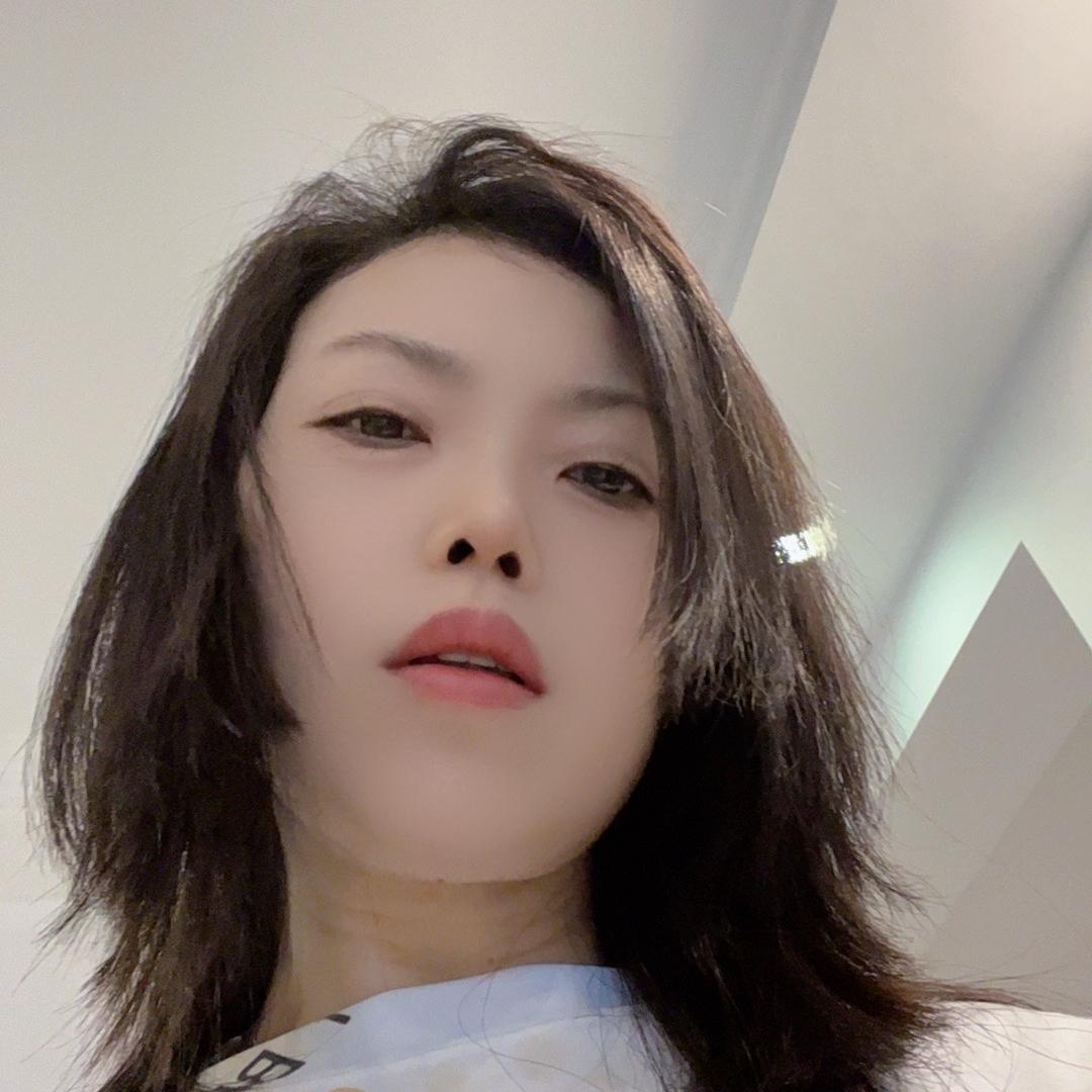 明明（艾尚艾）