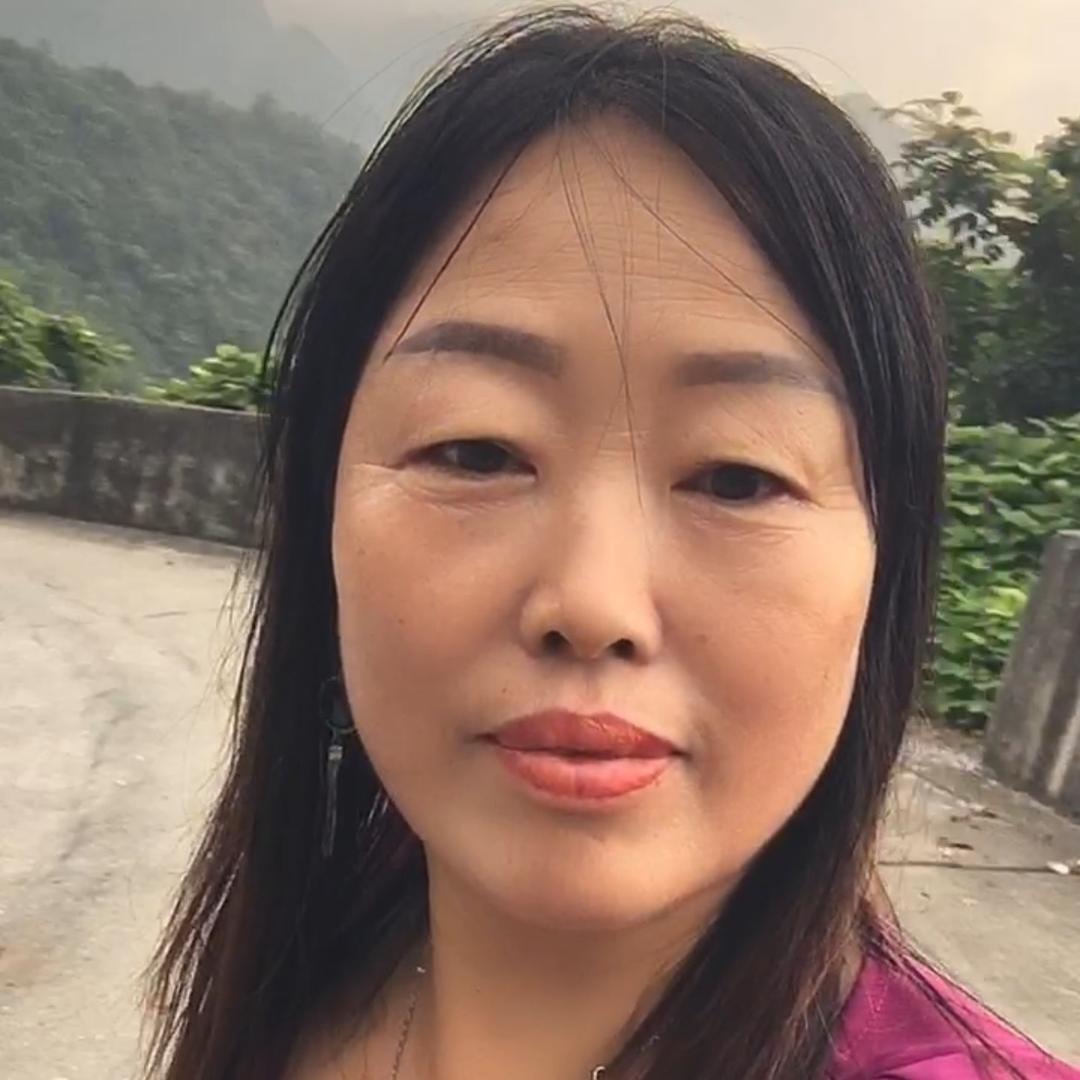 顺心如意一霞姐