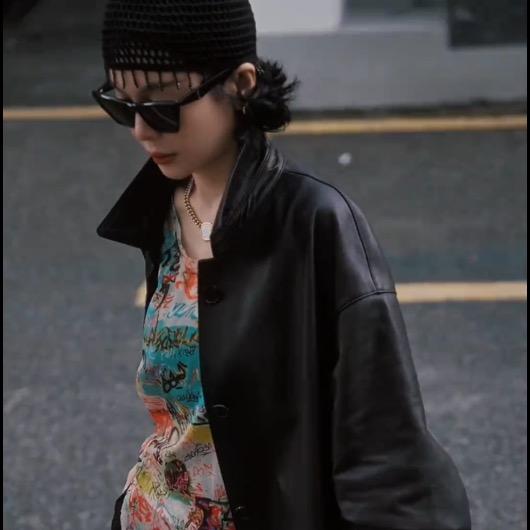 P·exiu潘依绣《直播返场》