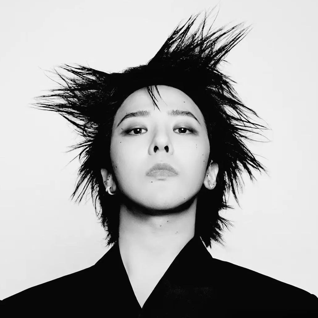 某个小区里最牛逼的人