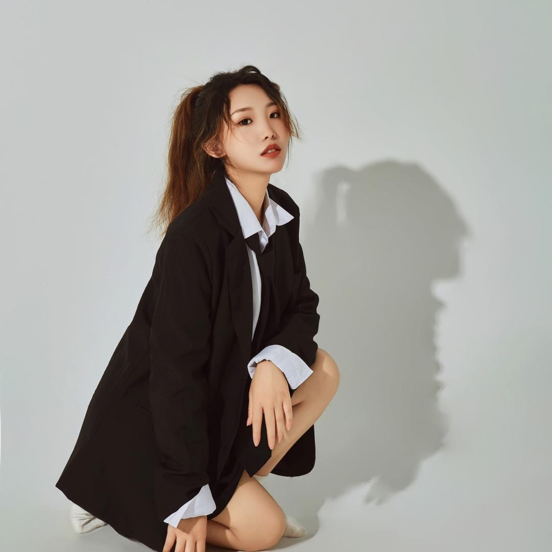 雅婧吖