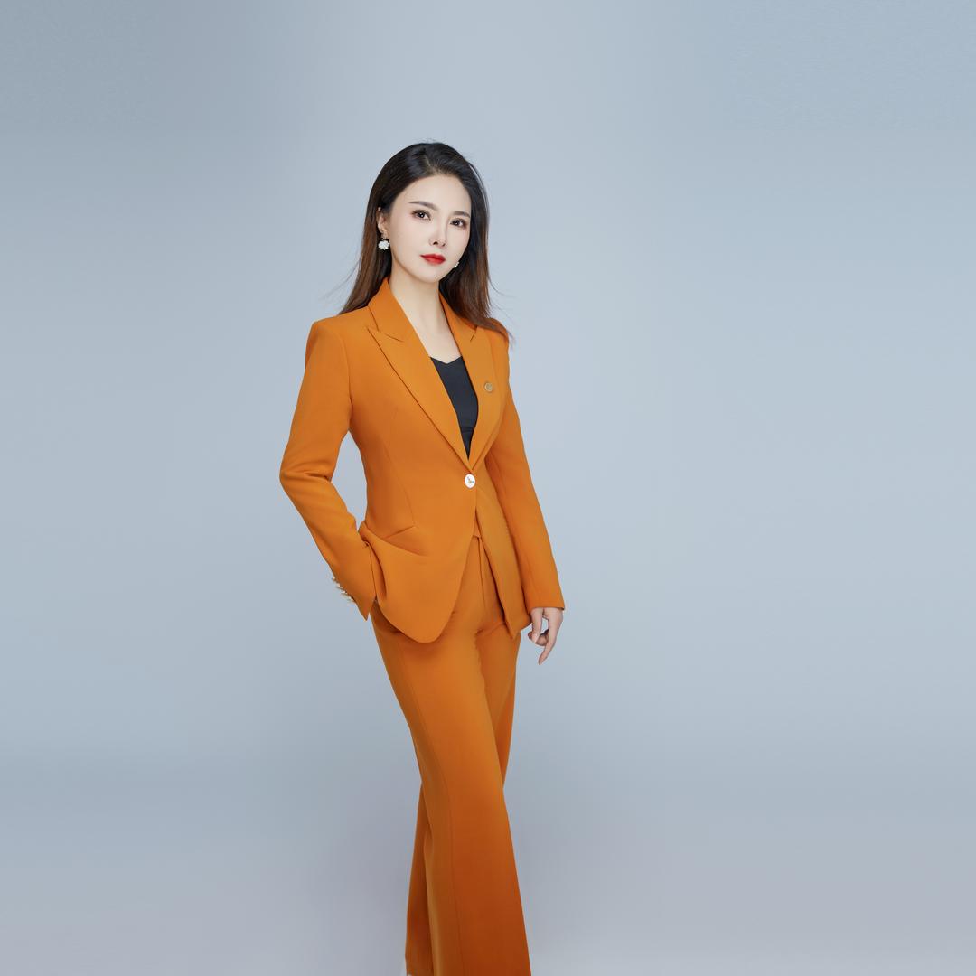 厦门美业人小曼