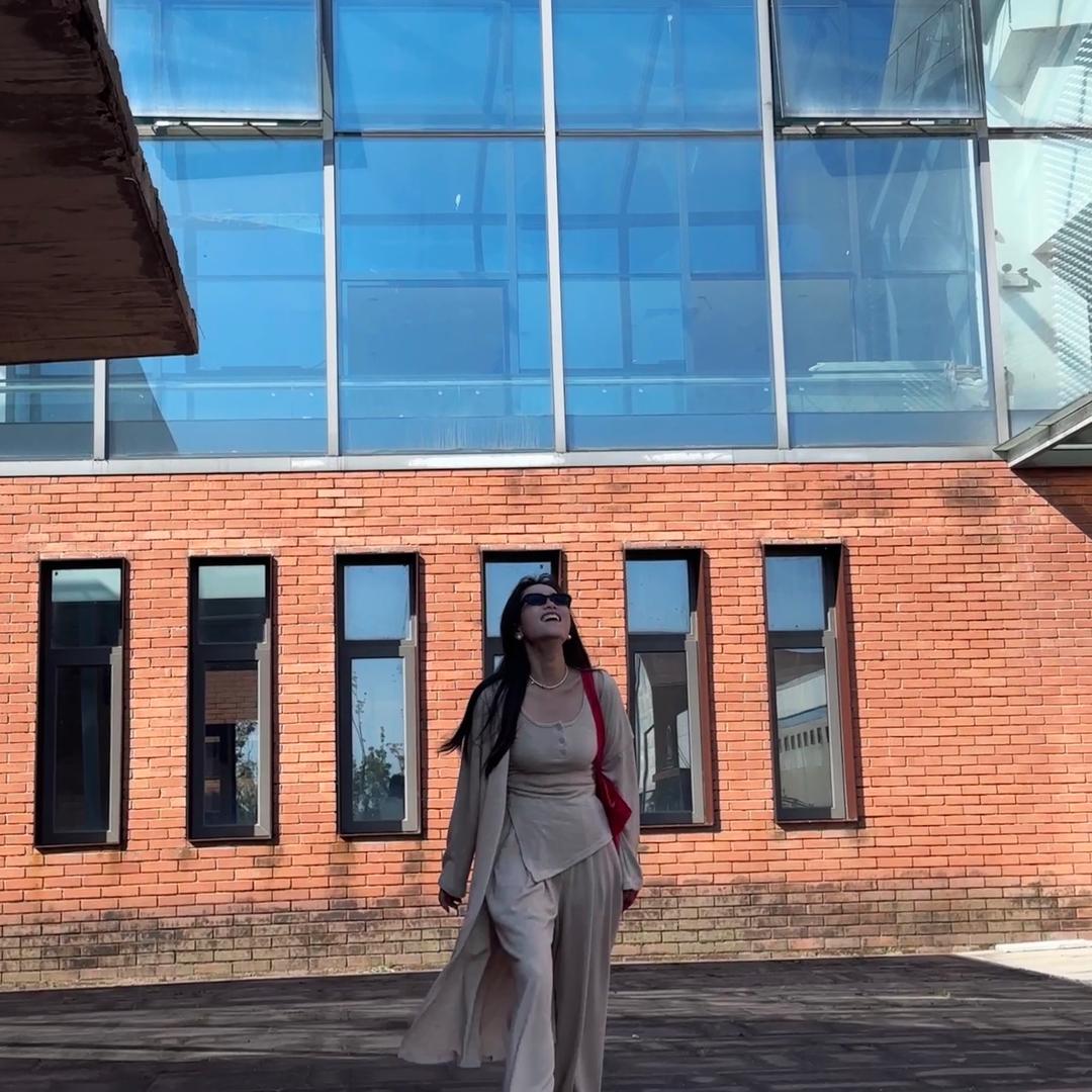 西施哄你睡觉啦