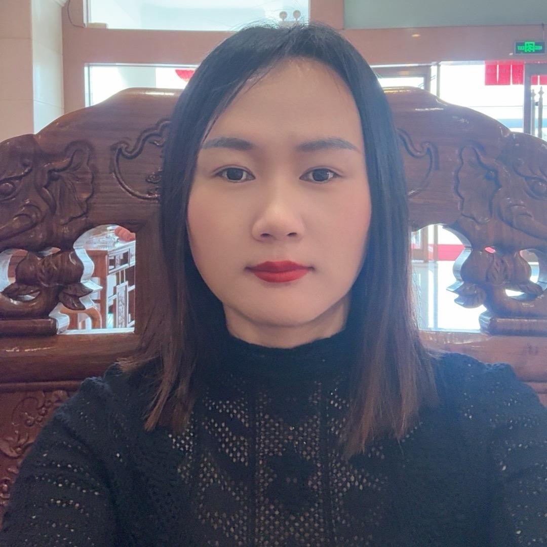 昆明厨电批发老板娘