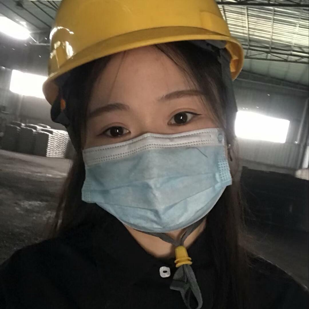 那个爱笑的菇凉