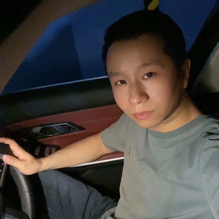 创新木工团队，专业吊顶衣柜
