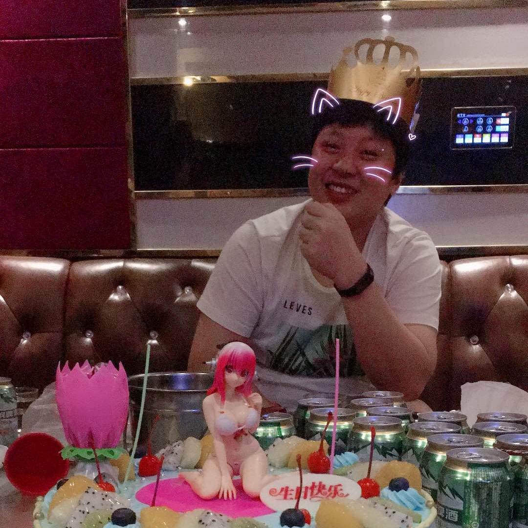搞的自己很帅