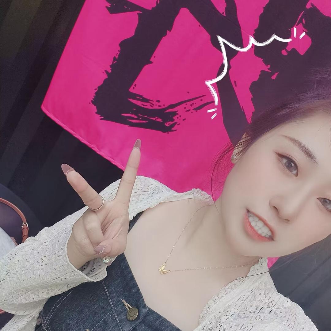 - 兔小兔🐰