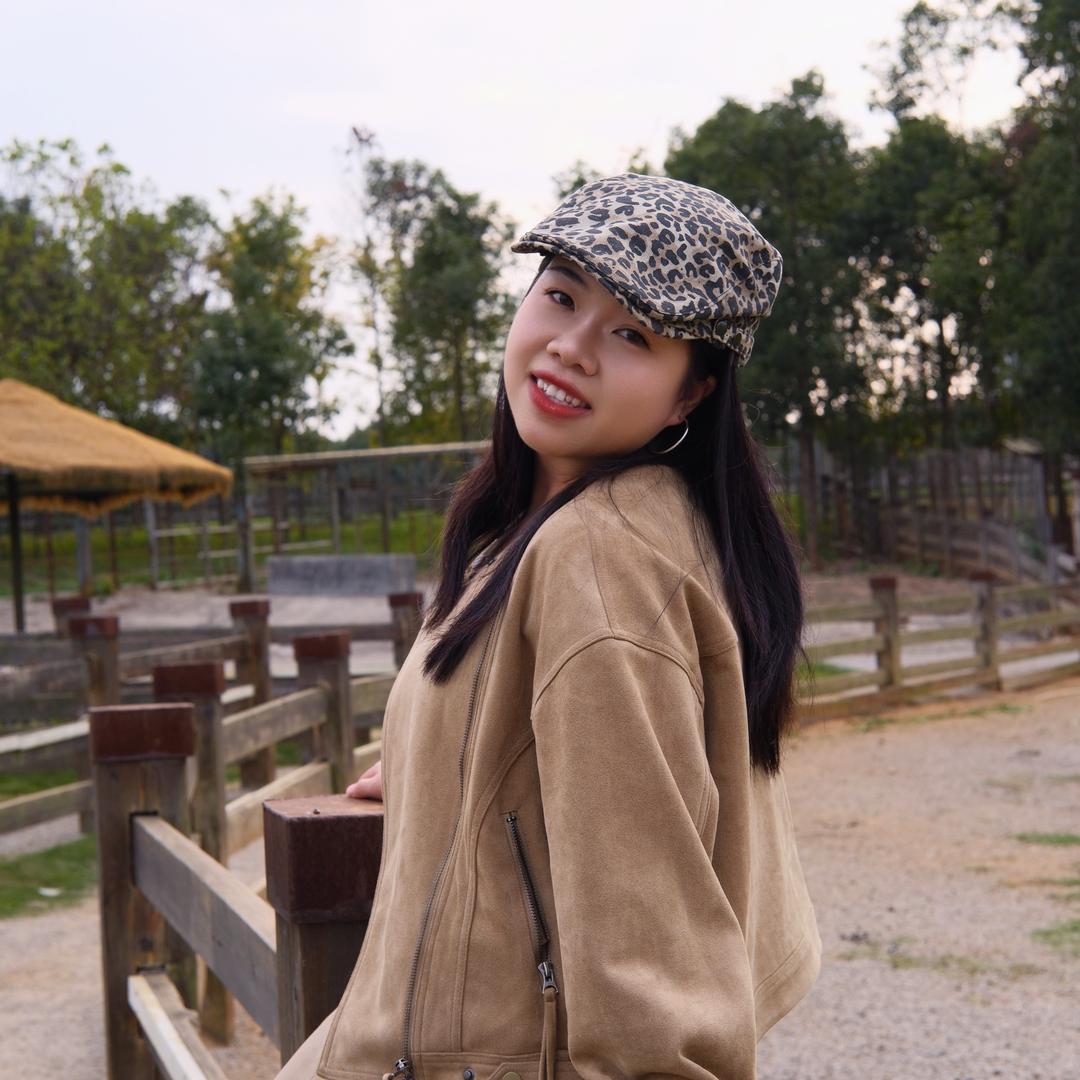 是快乐小黎呀～