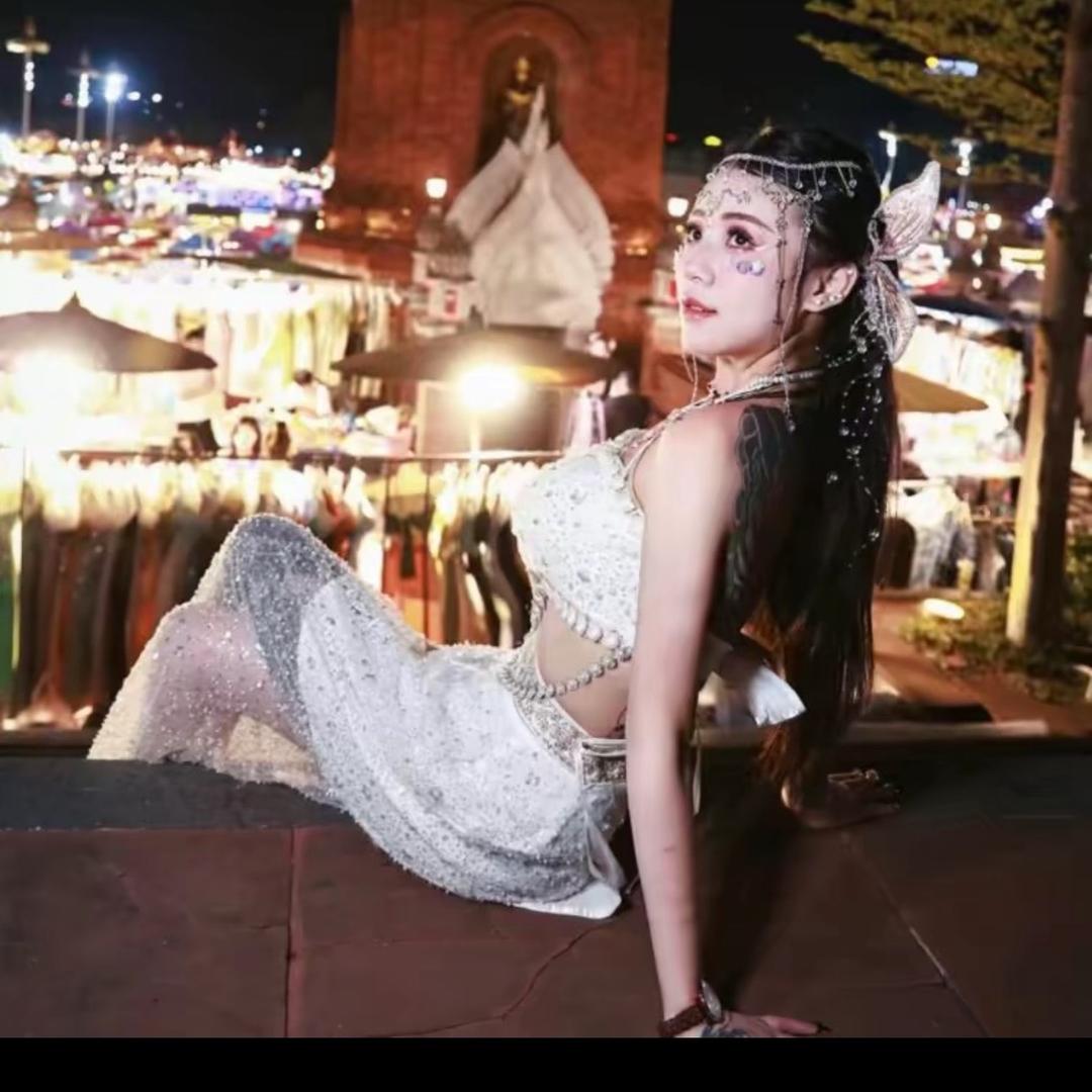 -         小卢不乱撞