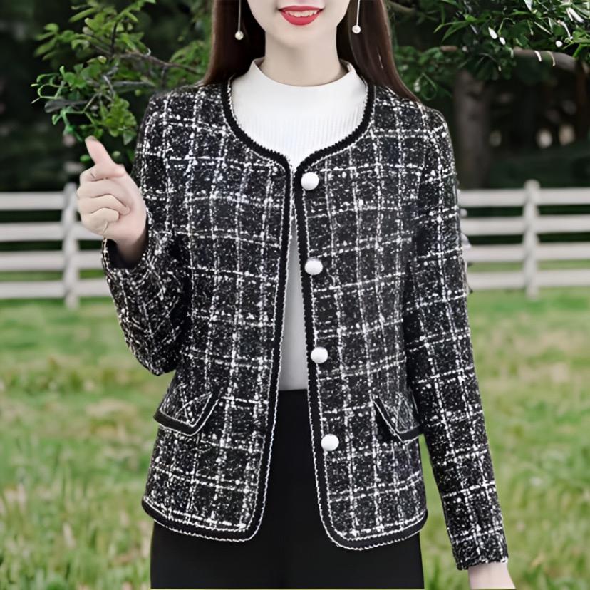 三秋服饰工厂店