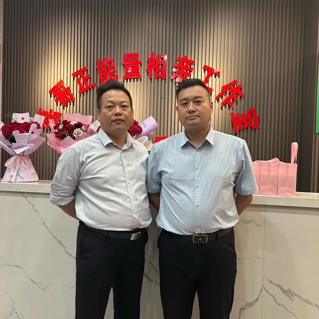 花哥（磊哥正能量)