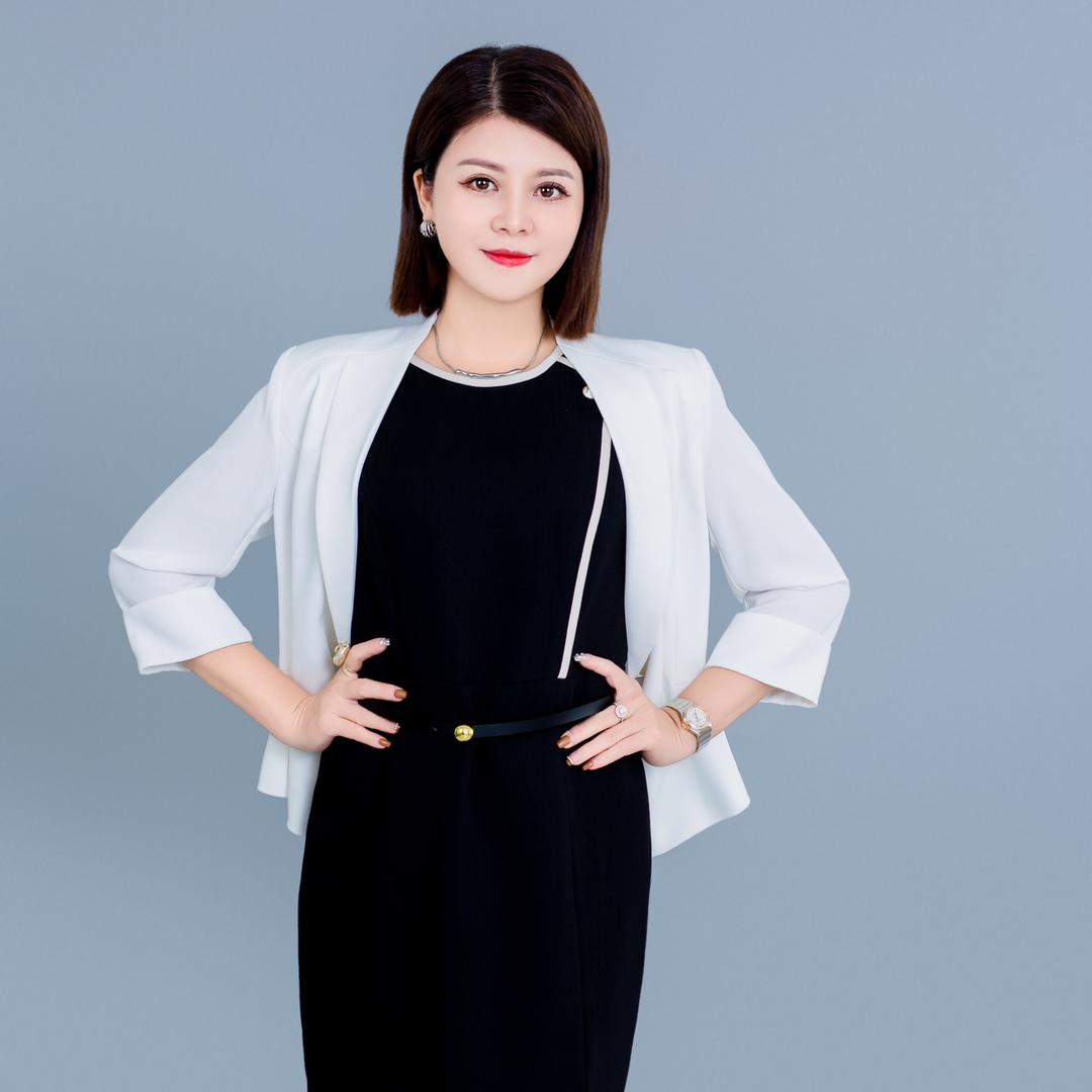 三彩女装廉江主理人婷姐