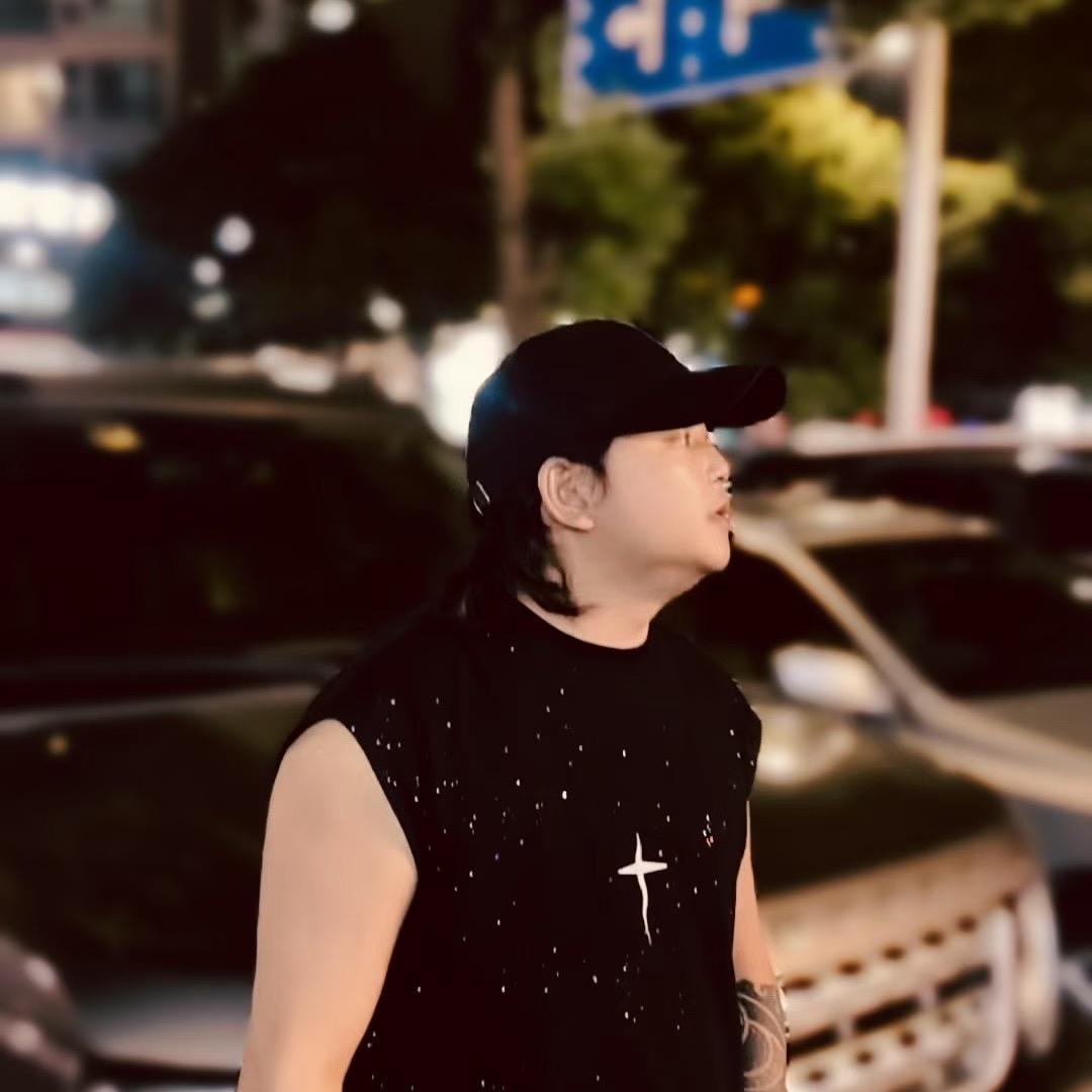 钟少.美发