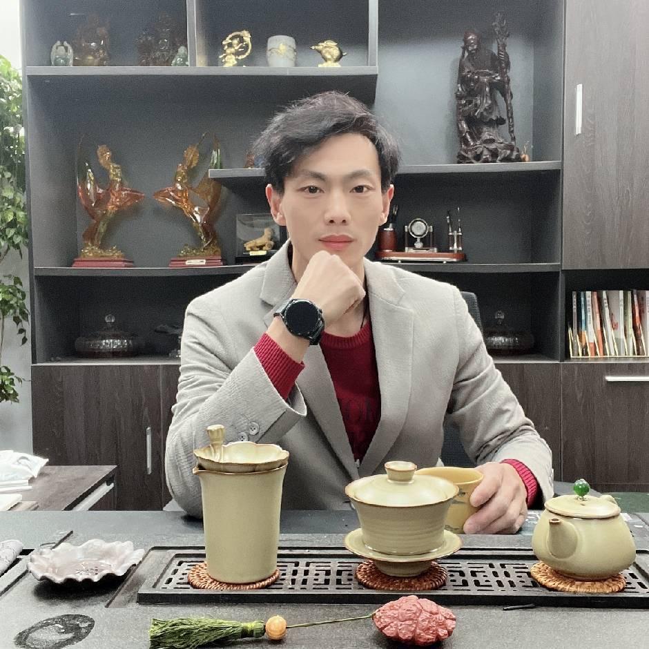 凉风说车（上海新能源回收销售）