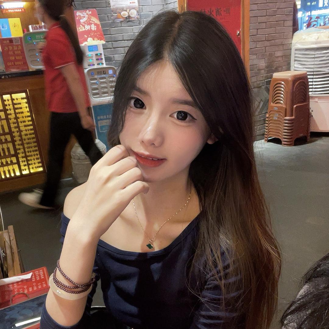 娇蔓妮轻奢女装