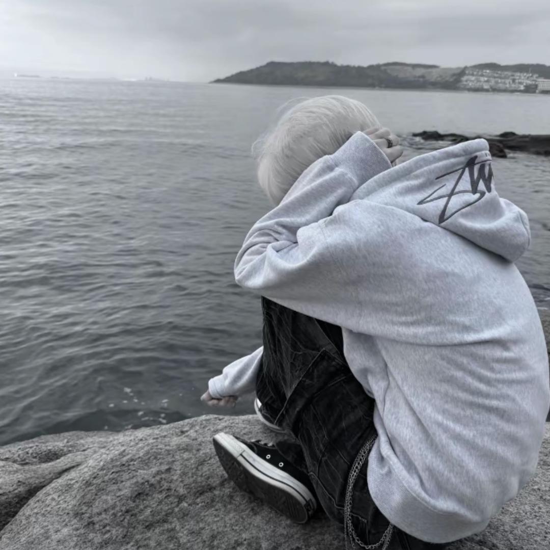 褪色的雨