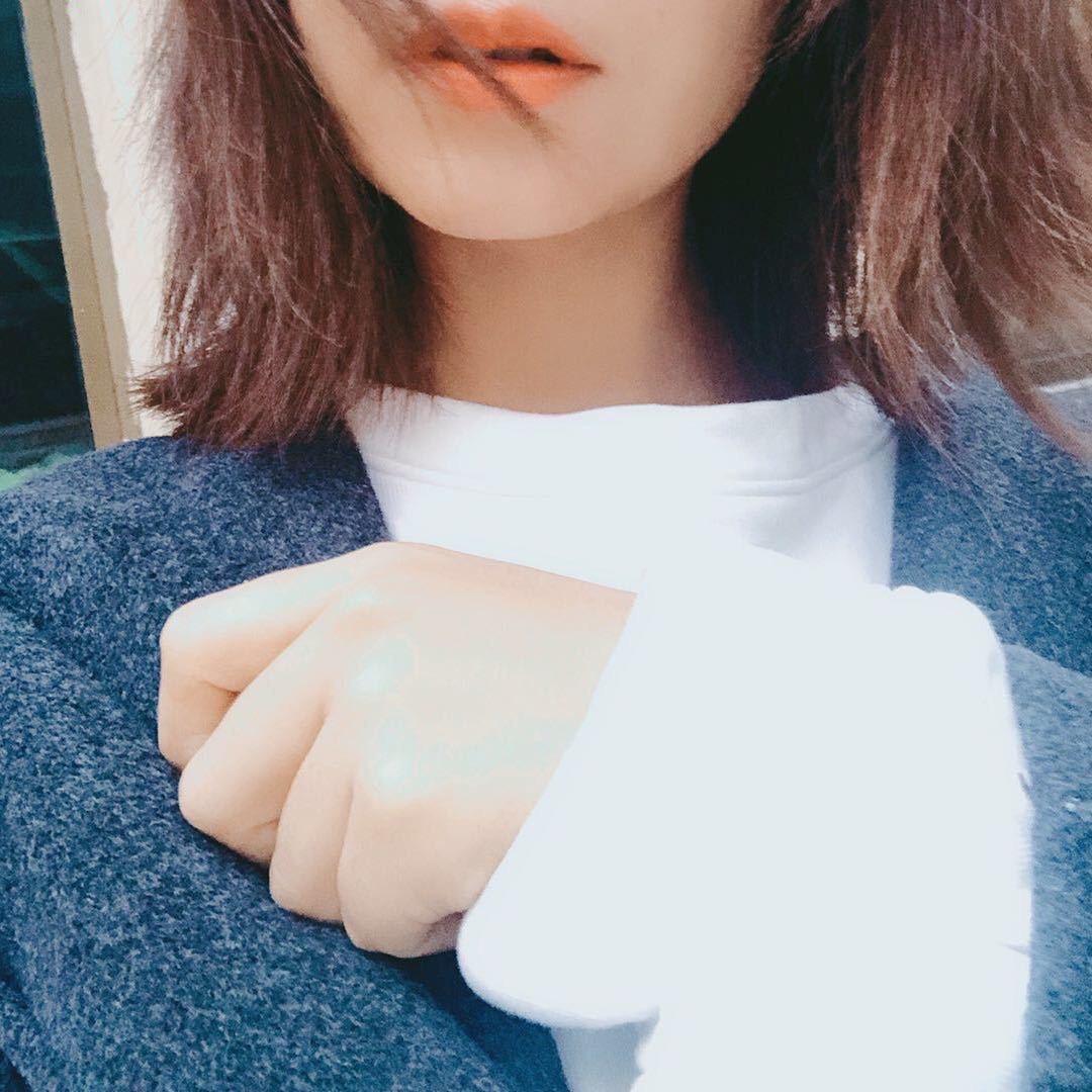 默默